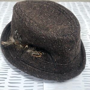 Vintage crown co. Tweed feather